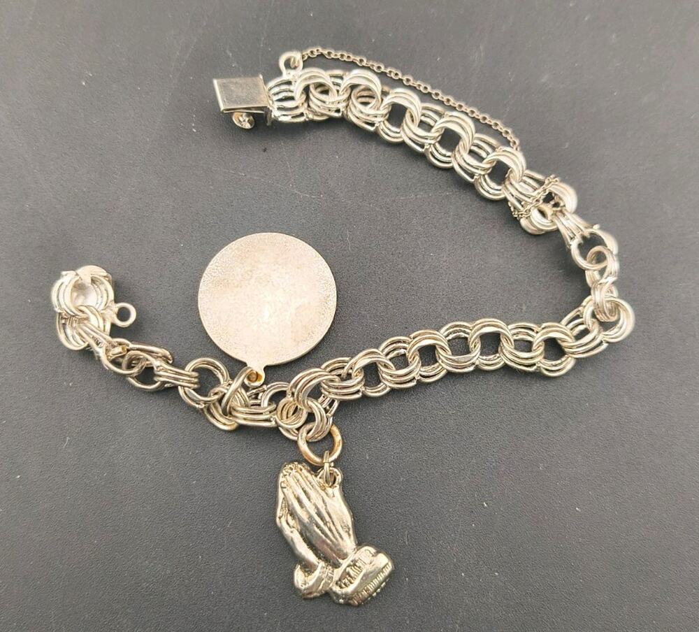 Vintage Sterling Silver Praying Hands Charm Bracelet Spencer Co 925 19.56g 8"